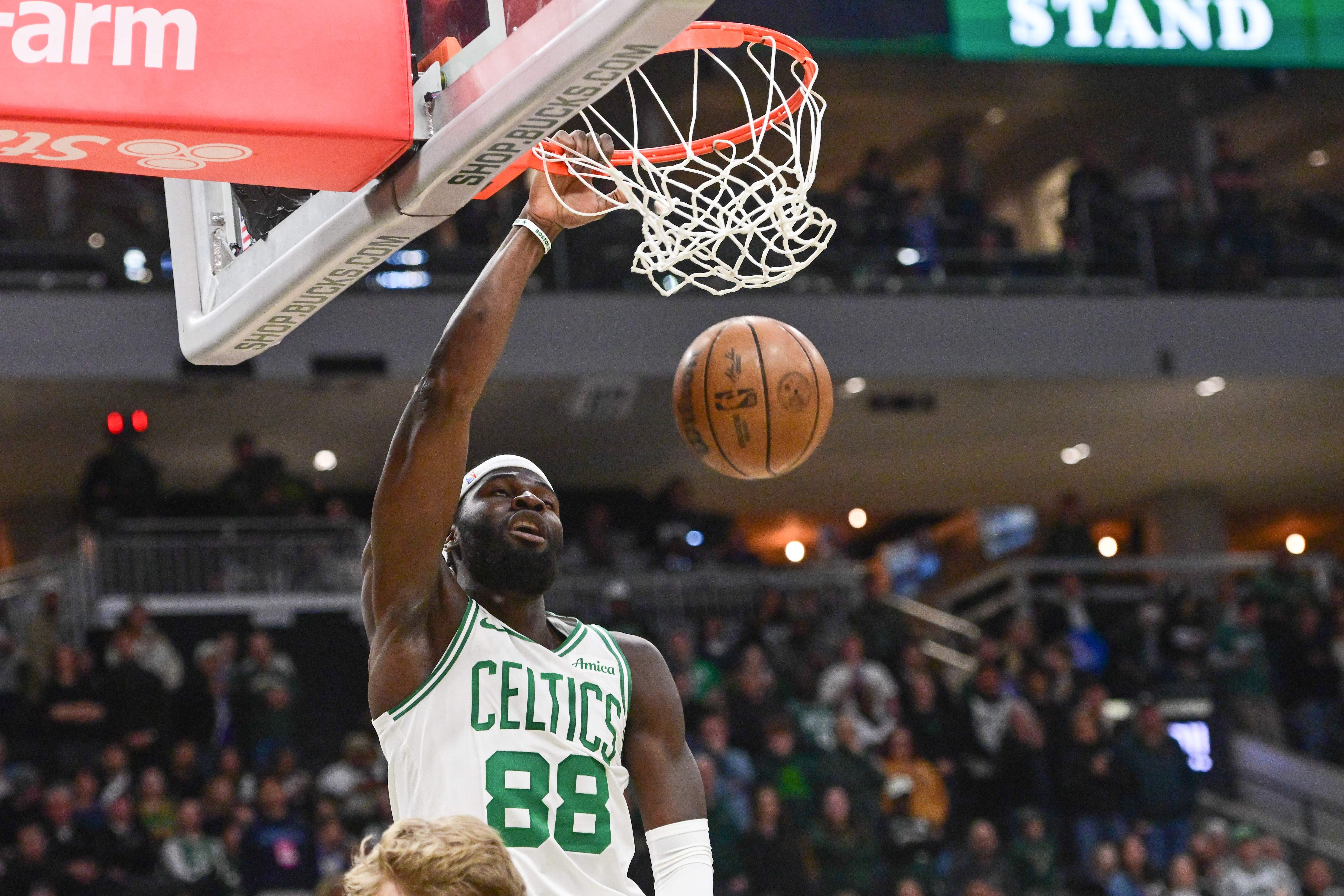 博鱼体育官方入口-杰伦·布朗：奎塔一直在进步 他配得上被列入最快进步球员候选